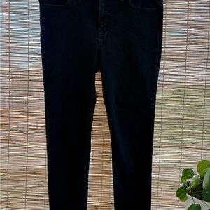 Madewell Women's Road Tripped Jeans in Black